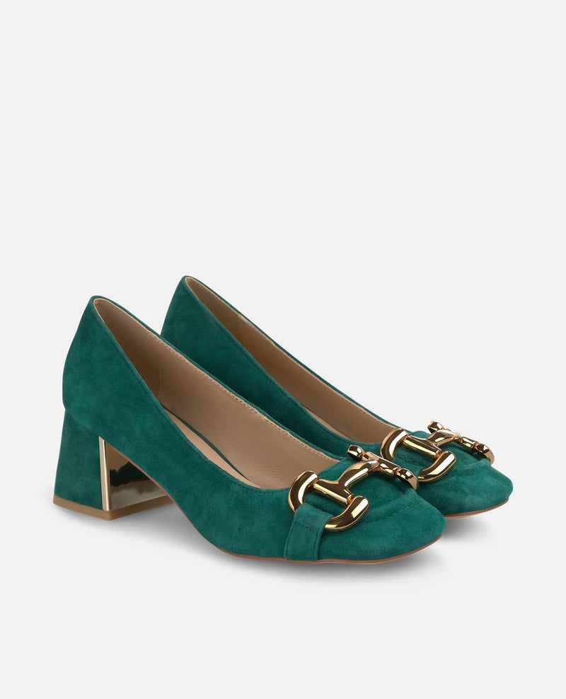 ZAPATO CON ESTRIBO METÁLICO