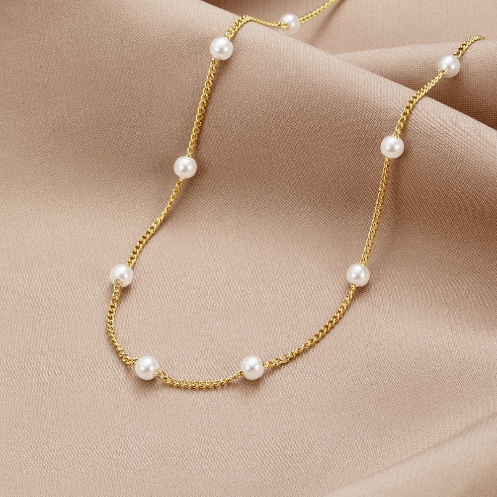 Collar de Perlas de Oro Atemporal